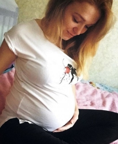 Алёна, 25, Krasnoyarsk