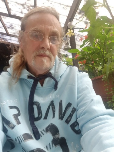 Peter, 73, Berlin