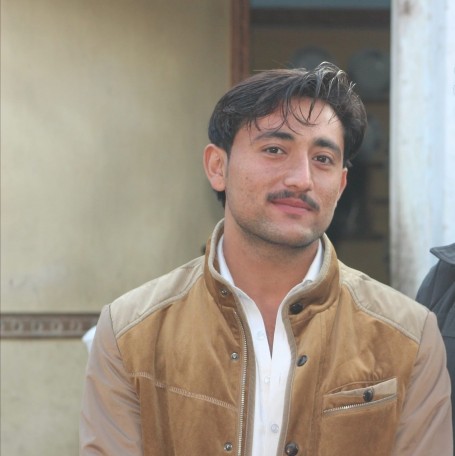 Shoaib, 21, Islamabad
