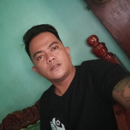 Felix, 35, Quezon City