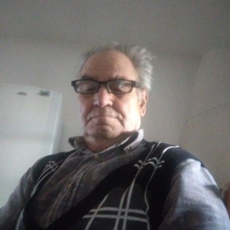 Luciano, 80, Cagliari