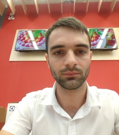 Макс, 31, Simferopol