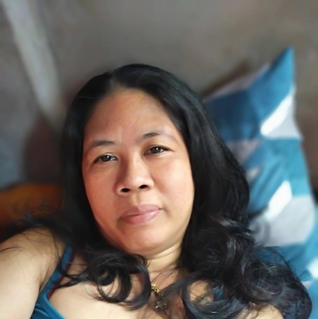 Gina, 49, Quezon City