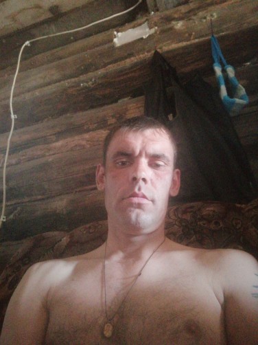 Олег, 31, Golyshmanovo