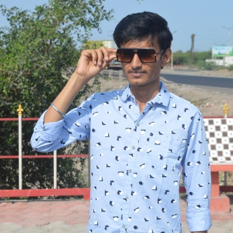 Raaj, 19, Ahmedabad