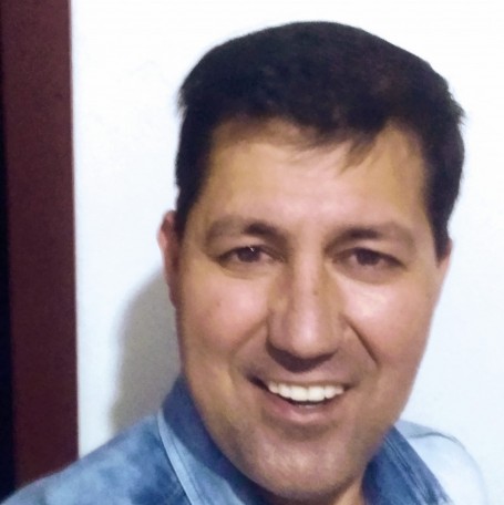 Luis Carlos, 49, Ararica