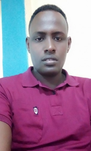 Moo, 29, Mombasa