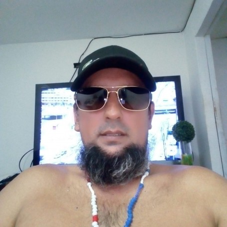 Pedro, 26, Panama City