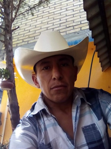 Javier, 31, San Luis Potosi