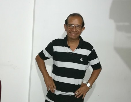 Juan, 60, Medellin
