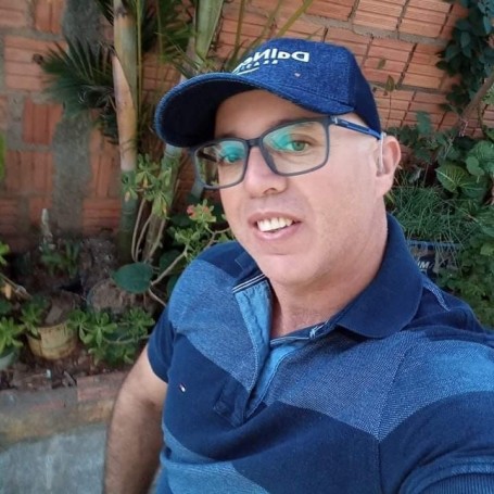 Paulinho, 43, Sao Vicente