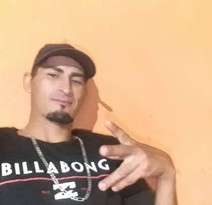 João, 33, Pindamonhangaba