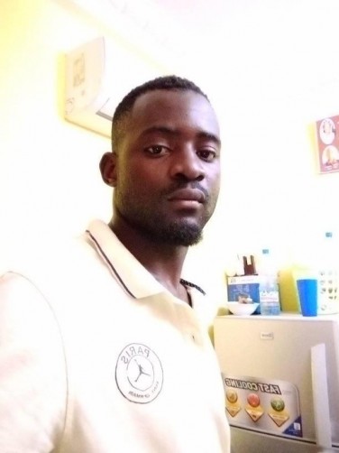 Ismaël, 30, Douala