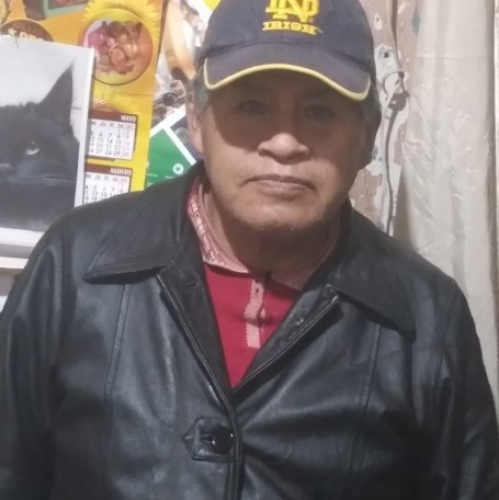 Felix, 67, La Paz
