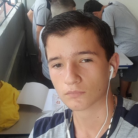 Renan, 18, Bauru