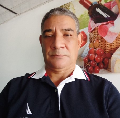 Osvaldo, 64, Panama City