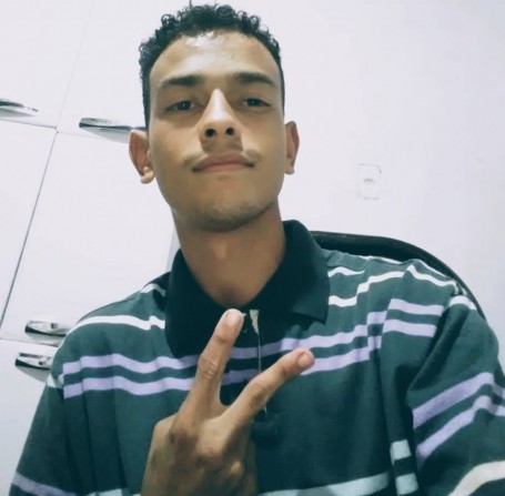 Marcelo Jesus, 21, Itai