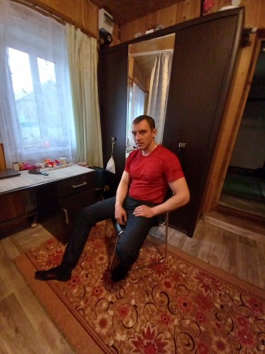 Сергей, 31, Zhlobin