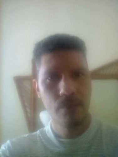 Eduardo José, 44, Chacao
