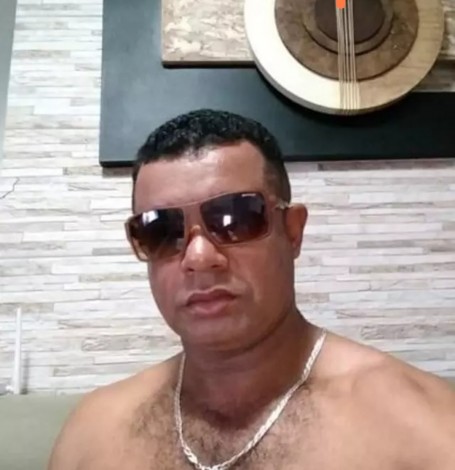 Ze Carlos, 49, Itapetinga