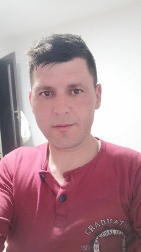 Radu, 42, Iasi