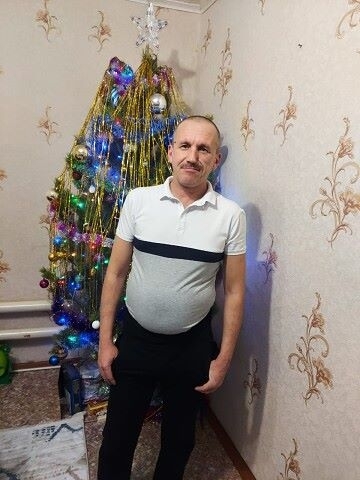 Василий, 48, Kostanay