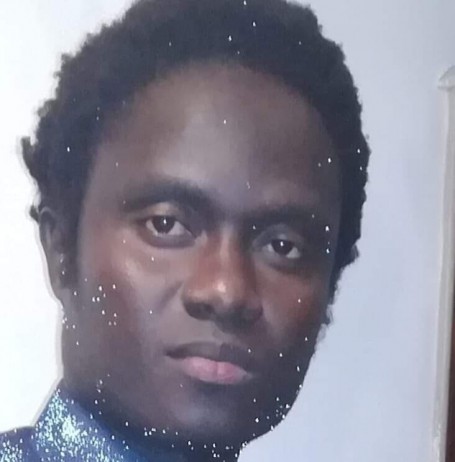 Vaz, 34, Bissau