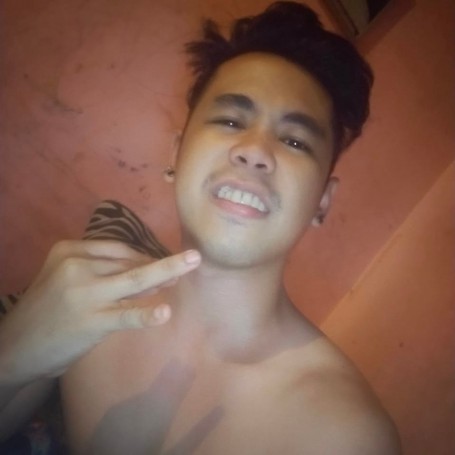 Francis, 21, Batangas