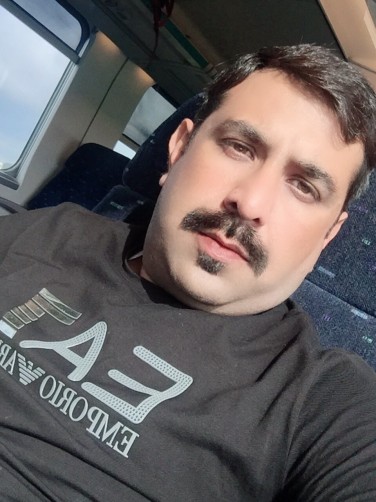 Khan, 36, Parma