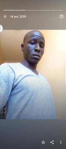 Ibou, 29, Dakar Dodj