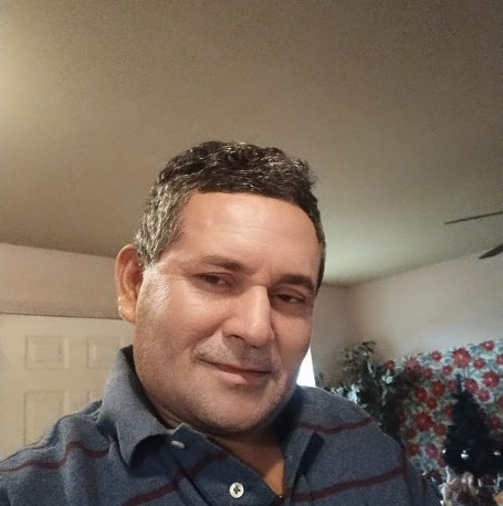 Juan, 49, St Louis