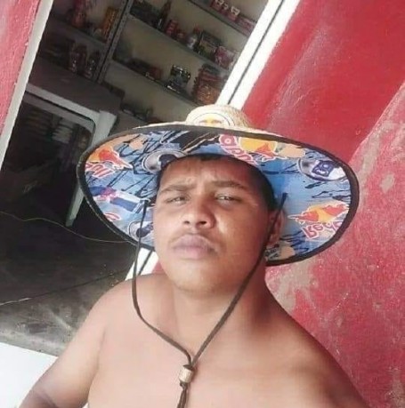 João Vitor, 20, Guaruja
