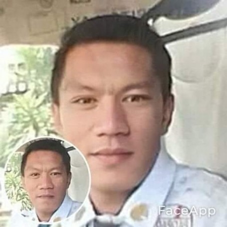 John, 39, Cebu City