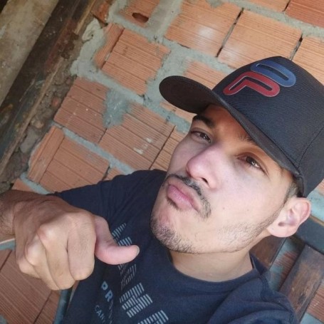 Edson, 26, Braganca Paulista