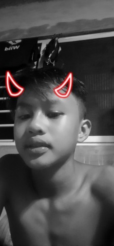 Kaysher, 18, Manaoag