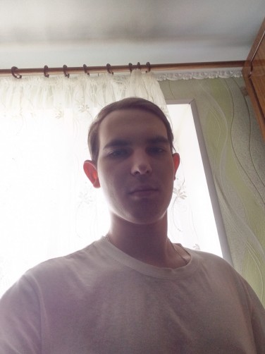 Кирилл, 19, Shebekino