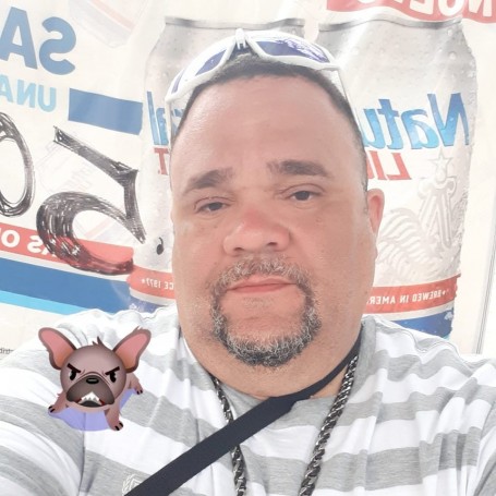 Miguel, 47, Ponce