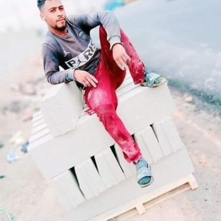 Majid, 25, Baybay