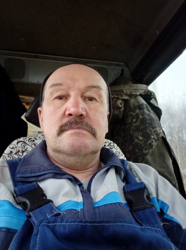 Буляков, 35, Ozersk