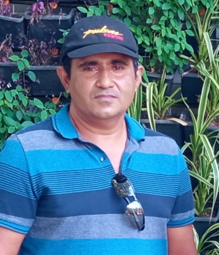 Manoj, 49, Colombo