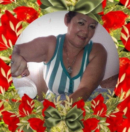Clara Ynes, 71, Valencia