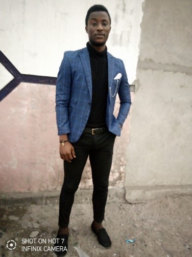 Merveid Oscar, 29, Kinshasa
