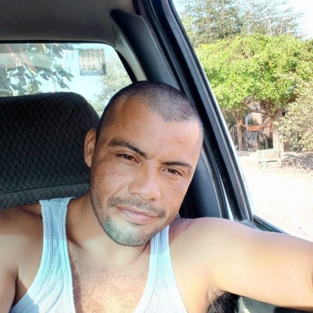 Luis, 31, Tecoman