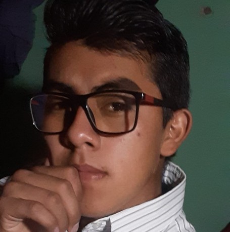 Douglas, 20, Quetzaltenango