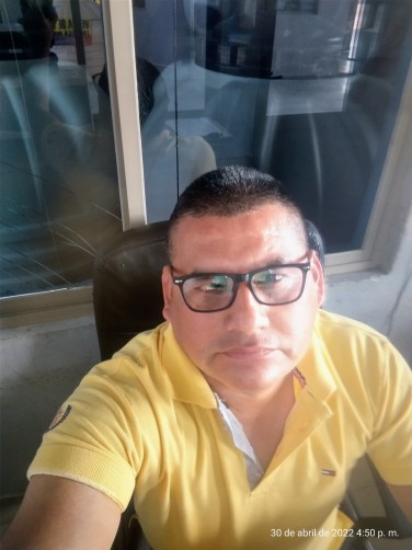 Yoseyose, 45, Monterrey