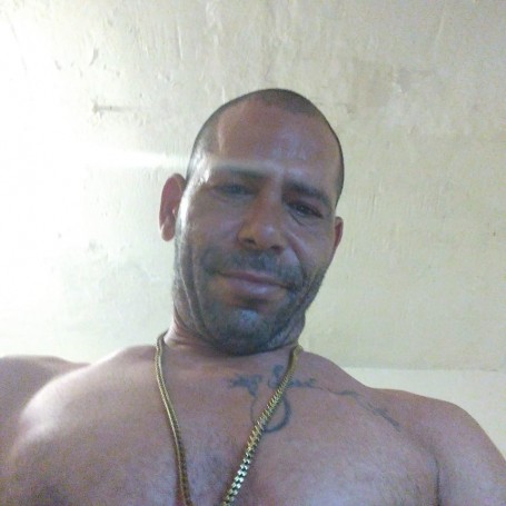 Javier, 42, San Juan