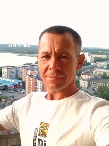 Алексей, 43, Birsk