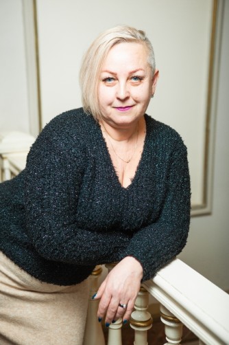 Лена, 48, Moscow
