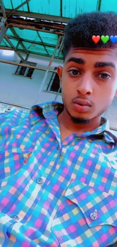 Sadhik, 23, Mombasa