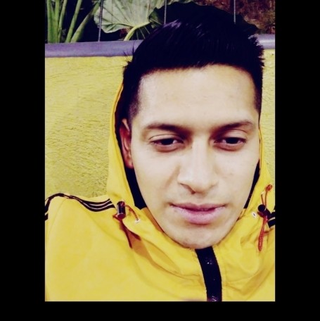 Luis, 25, Huehuetenango